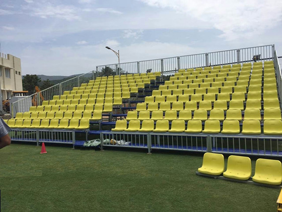 室外固定金属看台-现场组装式 室外固定金属看台-现场组装式