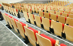 后置式高靠背翻版软包椅伸缩看台