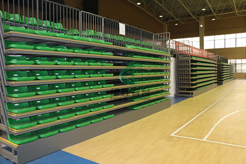 前置式低靠背座椅伸缩看台