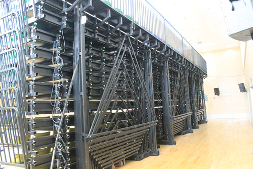 广州开发区第一幼儿园伸缩看台