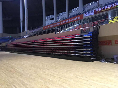广西贵港体育中心电动伸缩看台