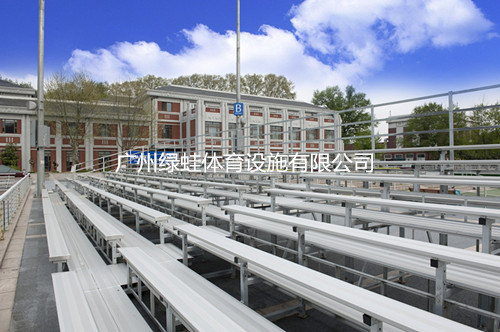 中国网球学院网球场八层铝制看台