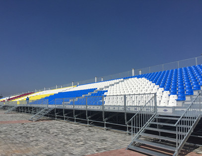 辉腾锡勒草原国际马术演艺小镇看台