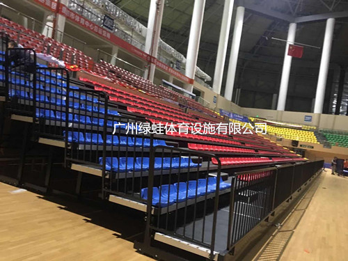 广西贵港体育中心电动伸缩看台