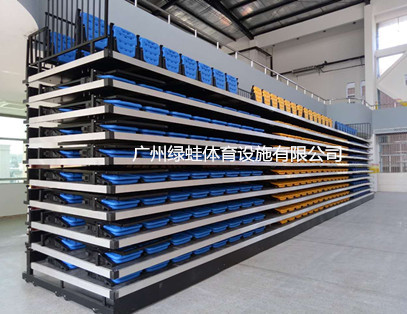 广州大学附属中学一层双排伸缩看台