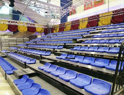 湘潭天虹百货可移动式伸缩看台