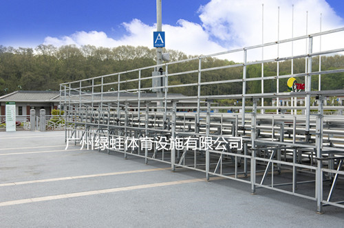 中国网球学院网球场八层铝制看台