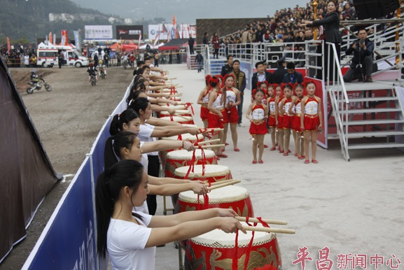 绿蛙看台参与的2014全国摩托车越野锦标赛