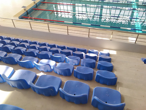 瓮安县全民健身活动中心看台安装完毕