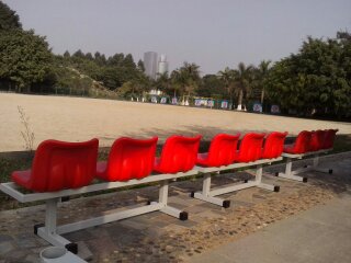 厦门鼓浪屿风景区体育场可拆卸看台安装完毕