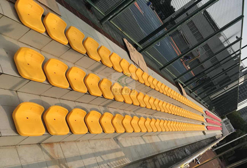 绿蛙看台积极配合华南大区深圳棒球馆项目