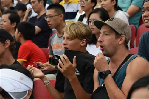 绿蛙拼装看台助力2017年世界轮滑锦标赛