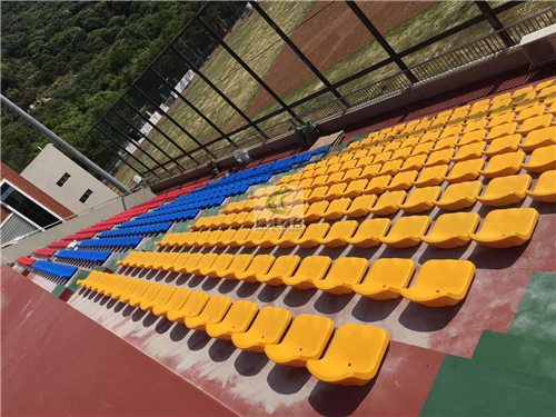 绿蛙看台积极配合华南大区深圳棒球馆项目