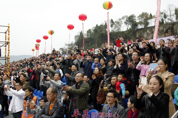 绿蛙看台参与的2014全国摩托车越野锦标赛