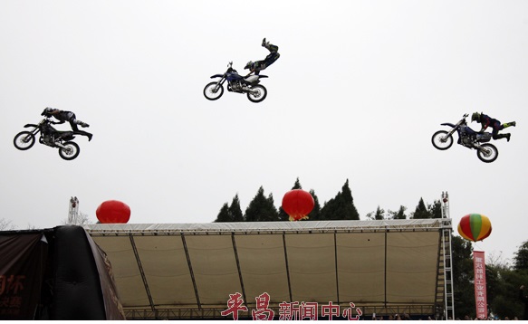 绿蛙看台参与的2014全国摩托车越野锦标赛