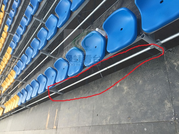 绿蛙看台-可拆卸拼装看台-低靠背-半封闭