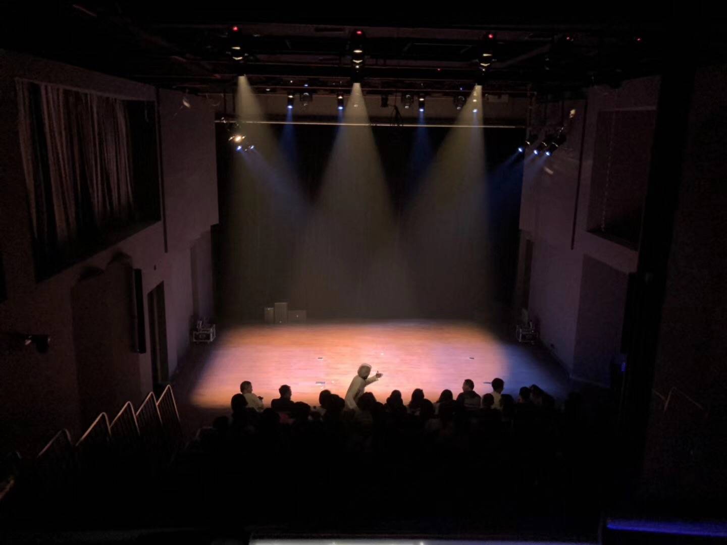 燕晗高地与绿蛙看台一同追求的诗和远方