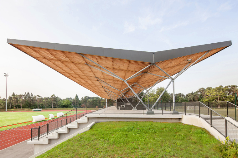 法国菲利普·马胡特体育场看台设计