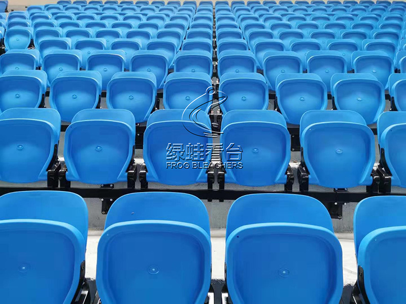 广西博白体育馆看台设施