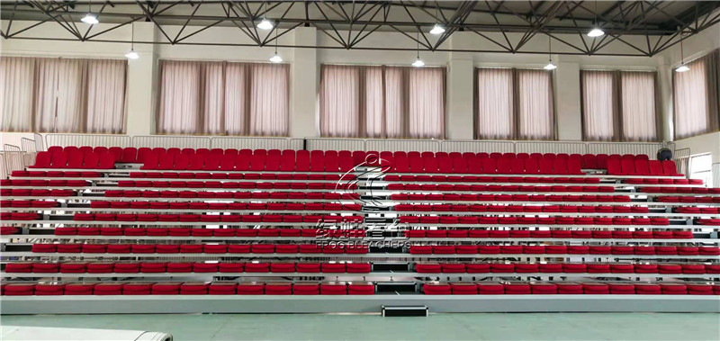山东济南长清区第二初级中学看台座椅