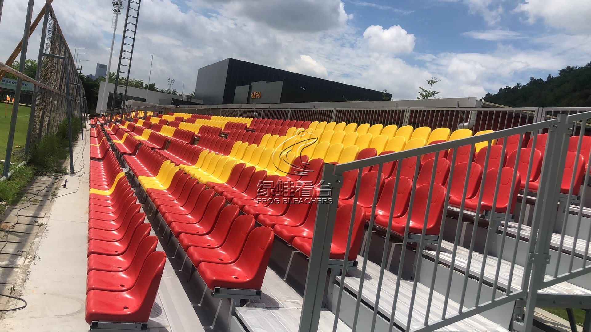 顺德足球协会室外固定金属看台