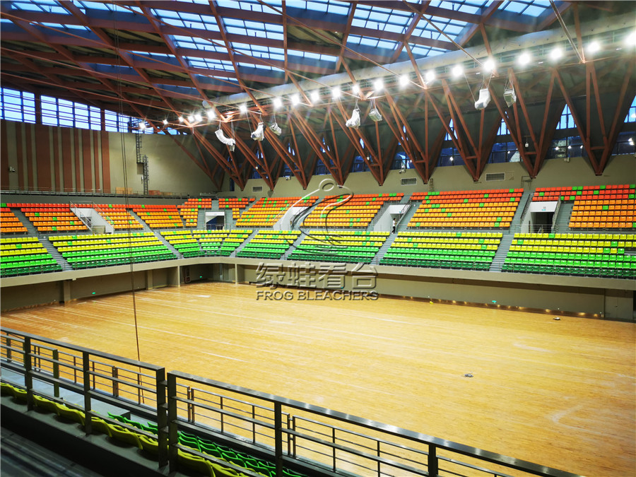 中国科技大学体育馆看台座椅