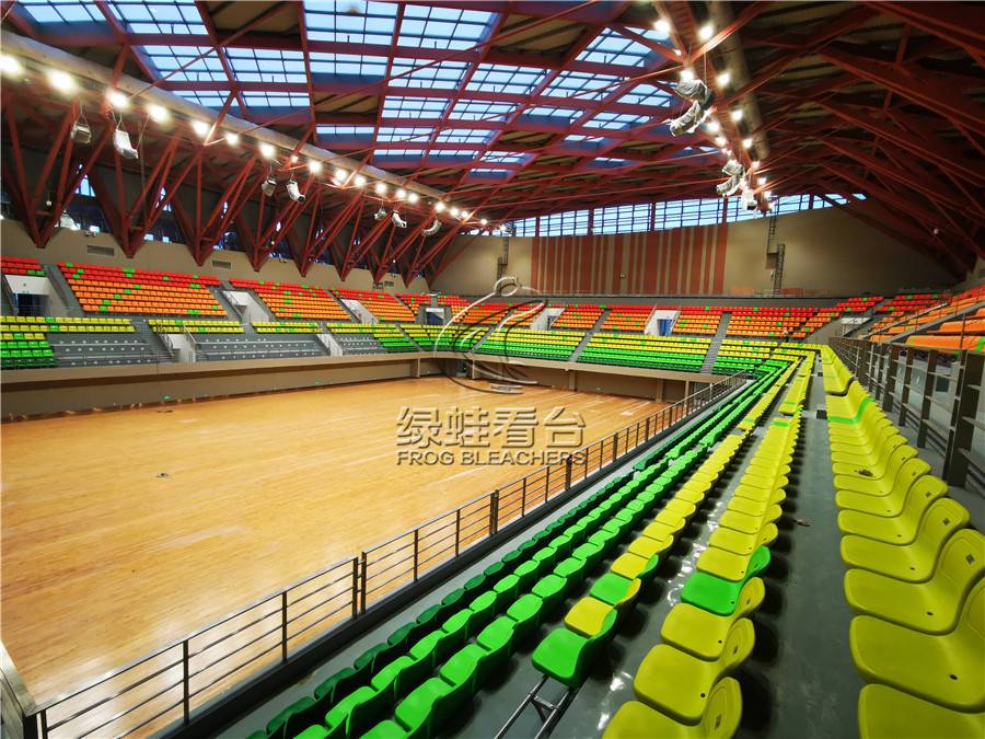 中国科技大学体育馆看台座椅