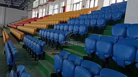 瑞金游泳馆伸缩看台、固定看台安装完成 瑞金游泳馆伸缩看台、固定看台安装完成