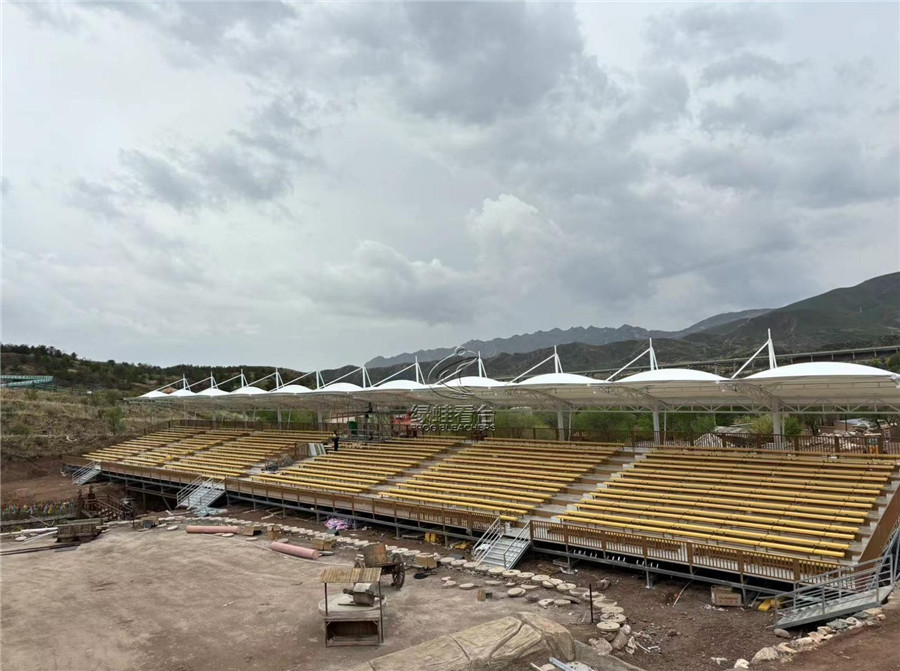 莫尼山景区演艺看台座椅项目