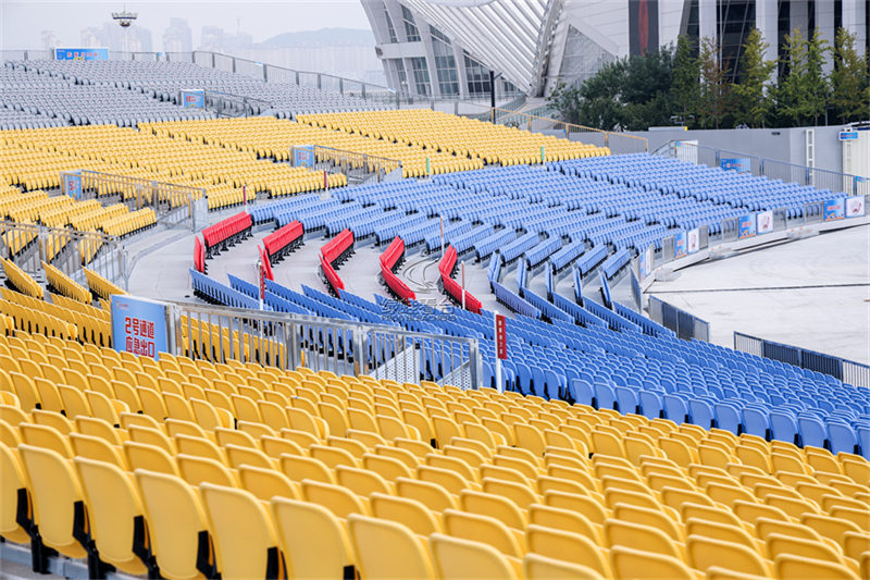 青岛啤酒节看台座椅布置