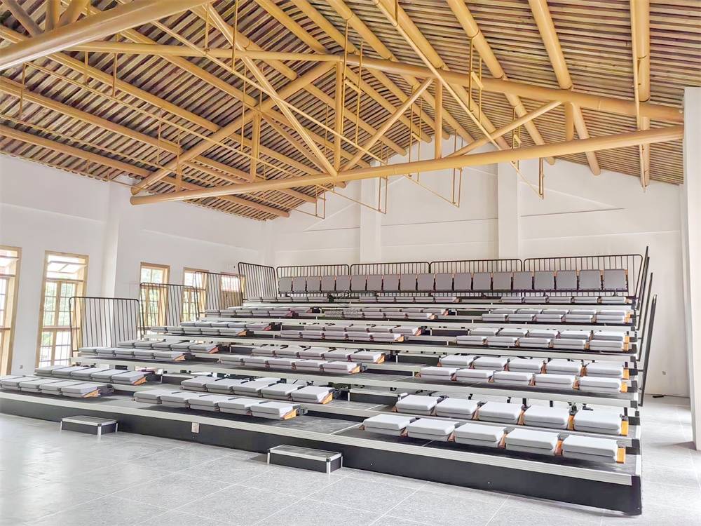 泉州工艺美术厂看台座椅