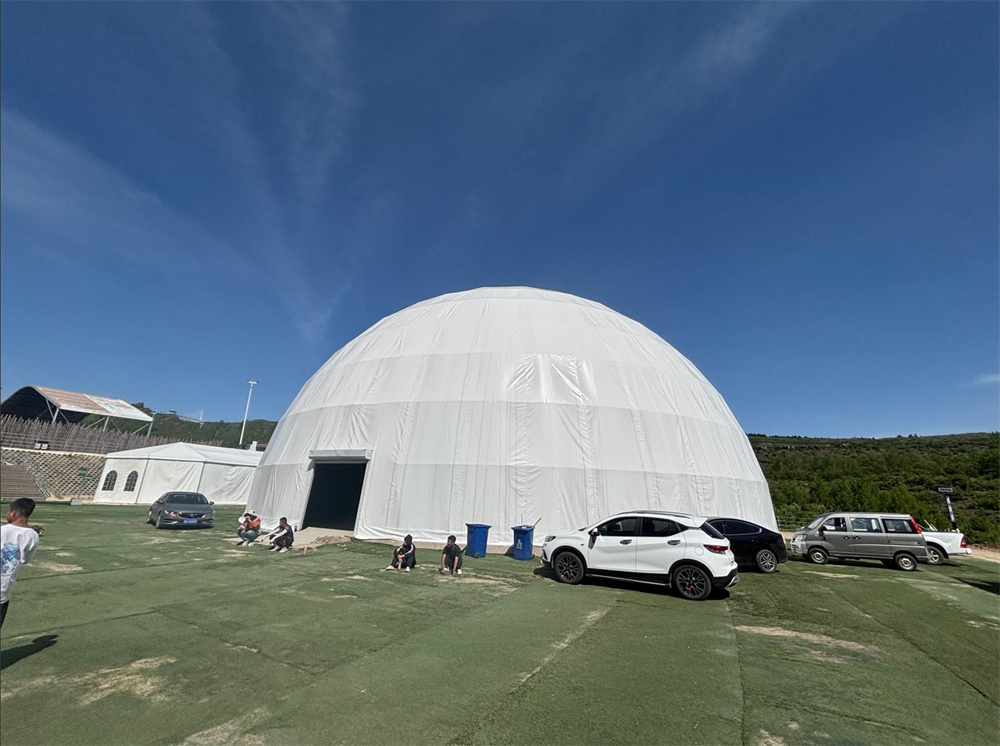 绿蛙看台最新打造圆形看台,演绎狼道传说