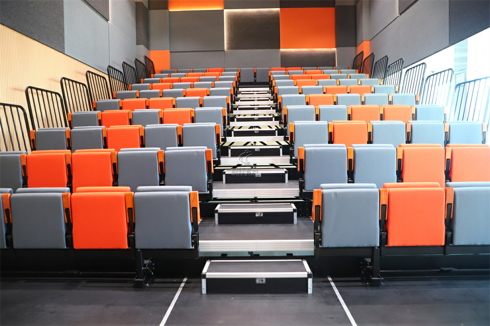 让会议室座椅“动”起来，试下伸缩看台吧