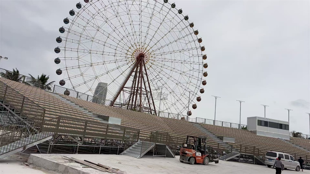 三亚海昌梦幻海洋不夜城的看台